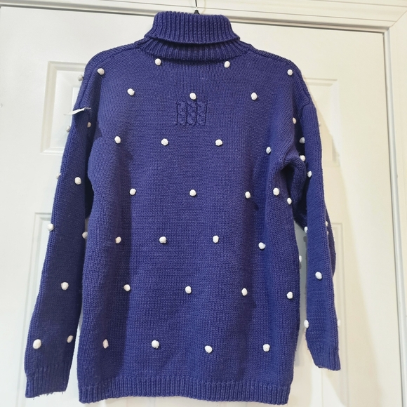 Marisa Christina Blue Polar Bear Sweater With Flaw - Picture 4 of 12